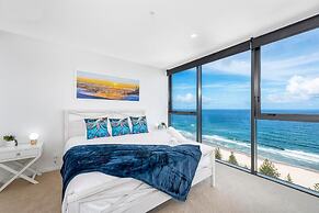 Luxury 3 Bedroom Ocean View Apartment