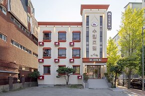 Sulim Hotel Sokcho by AanK