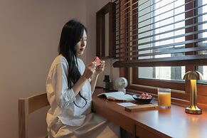 Sulim Hotel Sokcho by AanK