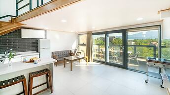 Goseong Theprism Pension