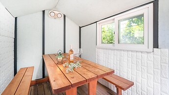 Goseong Theprism Pension