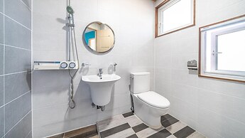 Goseong Theprism Pension