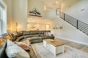 Spacious Donnelly Family Home w/ Private Hot Tub!