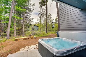 Spacious Donnelly Family Home w/ Private Hot Tub!