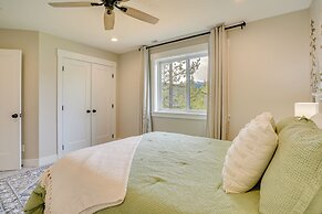 Spacious Donnelly Family Home w/ Private Hot Tub!