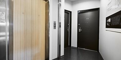 IZUTSU HOTEL KYOTO KAWARAMACHI SANJO