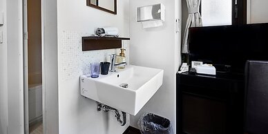 IZUTSU HOTEL KYOTO KAWARAMACHI SANJO