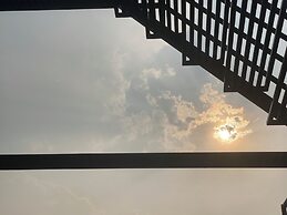 Happy field homesaty