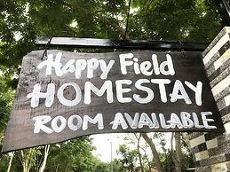 Happy field homesaty