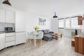 Bright Apartament for 4 by Renters