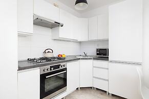 Bright Apartament for 4 by Renters