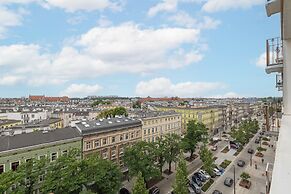 Bright Apartament for 4 by Renters