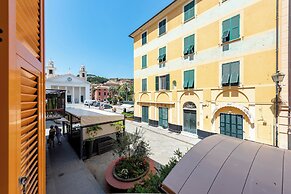 Sea View Apartment In Sestri Levante