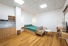 LalaHouse Summer Park