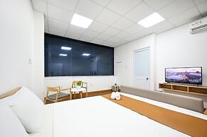 LalaHouse Summer Park