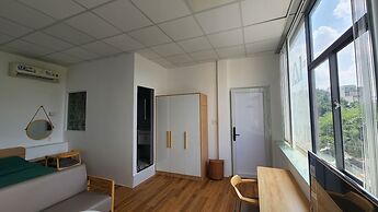 LalaHouse Summer Park