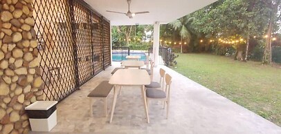 Bukit Tunku Grande Villa by uBook