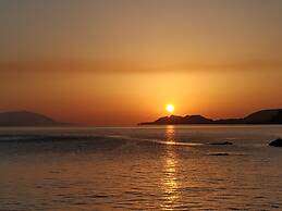 Myra Stunning Seaview Maisonette