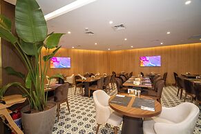 Rayelin Hotel Old Town