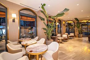 Rayelin Hotel Old Town