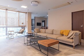 Bijou Suites AI PREMIUM