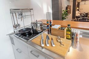 Bijou Suites AI PREMIUM