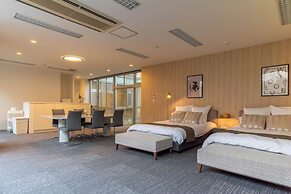 Bijou Suites AI PREMIUM