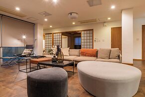 Bijou Suites AI PREMIUM