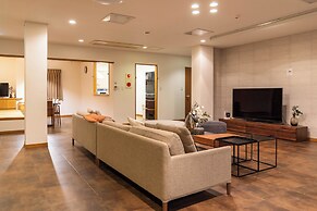 Bijou Suites AI PREMIUM