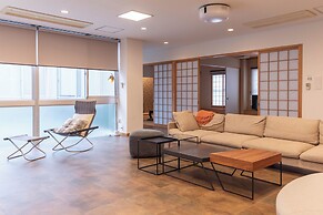 Bijou Suites AI PREMIUM