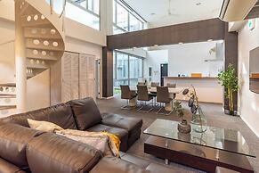 Bijou Suites AI PREMIUM