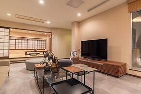 Bijou Suites AI PREMIUM