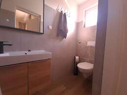 Impeccable 2-bed Apartment in Rab