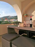 Impeccable 2-bed Apartment in Rab