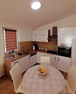 Impeccable 2-bed Apartment in Rab