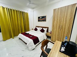 The Lodgers Studio Apartment Sector 52