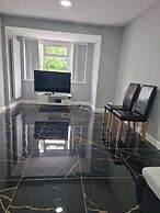 Birmingham Blissful House