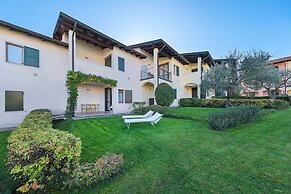 Le Giare PT-7 by Wonderful Italy