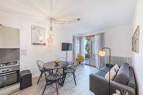 Le Giare PT-7 by Wonderful Italy