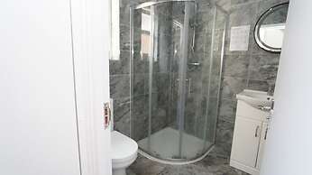 59B Comfortable Home Sleeps 8