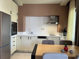 Centro Vero Suites by Omilos Hotels