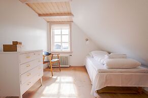 Lovely 4 Bedroom House In Vestmanna