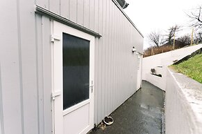 Lovely Apartment | 10 Min Walk From City Centre