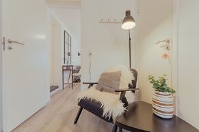 Lovely Apartment | 10 Min Walk From City Centre