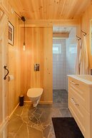 Seaside Escape - 2 Bedroom Home With Stunning Views