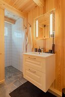 Seaside Escape - 2 Bedroom Home With Stunning Views