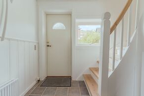 Charming 2Br Retreat In Vestmanna