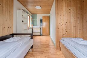 Charming 2-Bedroom Home | 20 Min Walk To City Centre