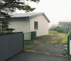 Charming 2-Bedroom Home | 20 Min Walk To City Centre