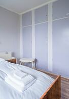 Charming 2-Bedroom Home | 20 Min Walk To City Centre